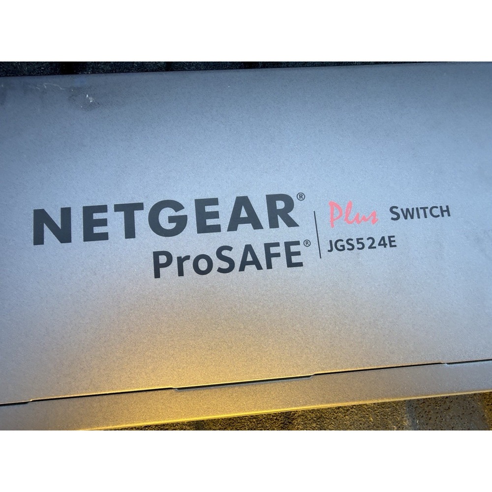 Netgear ProSAFE JGS524E 24 Port Gigabit Switch TESTED WORKING Rack - Picture 5 of 7